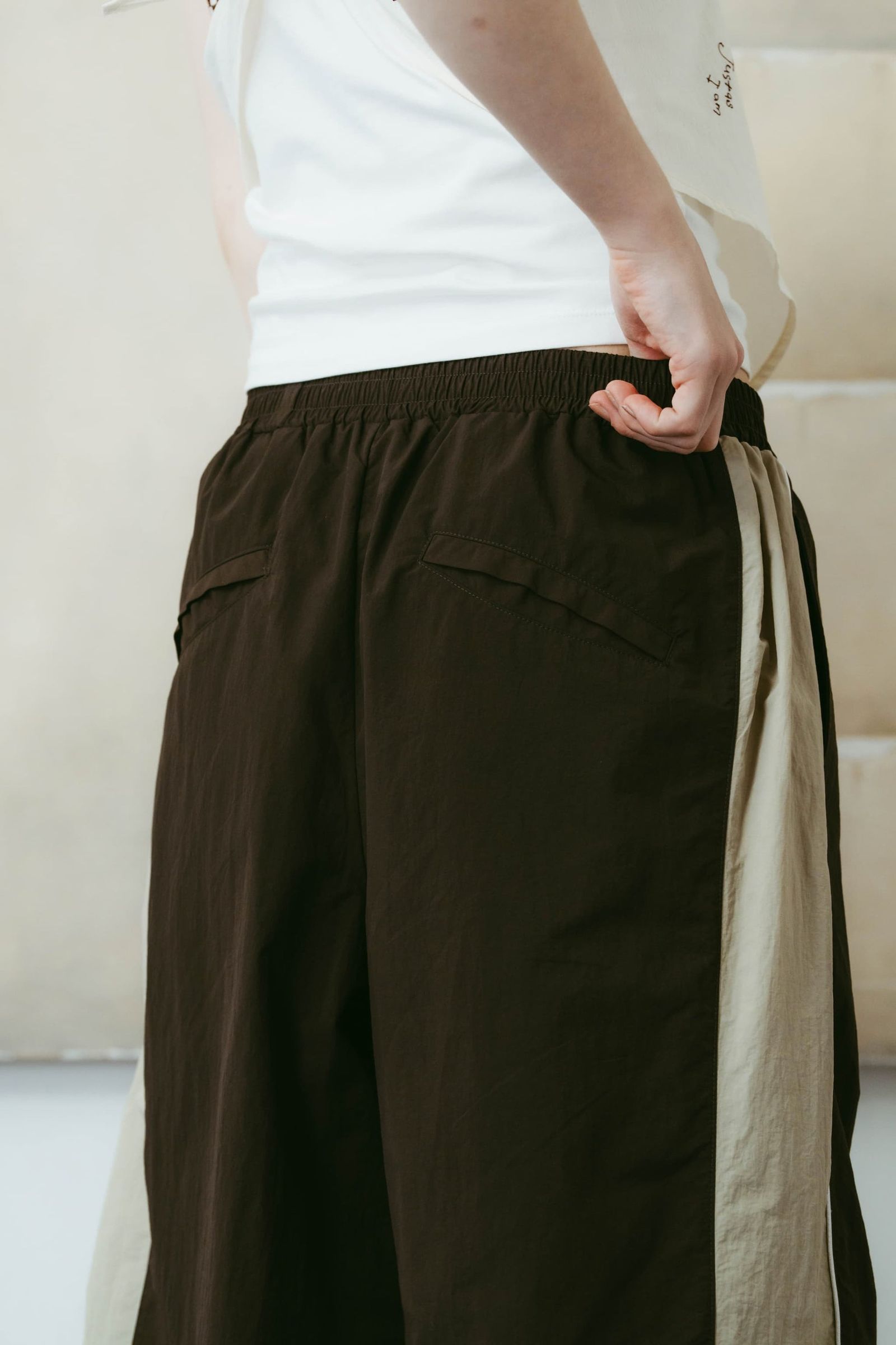 ナイロンイージーパンツ (ブラウン) nylon easy pants(unisex) (Brown) /  26SS