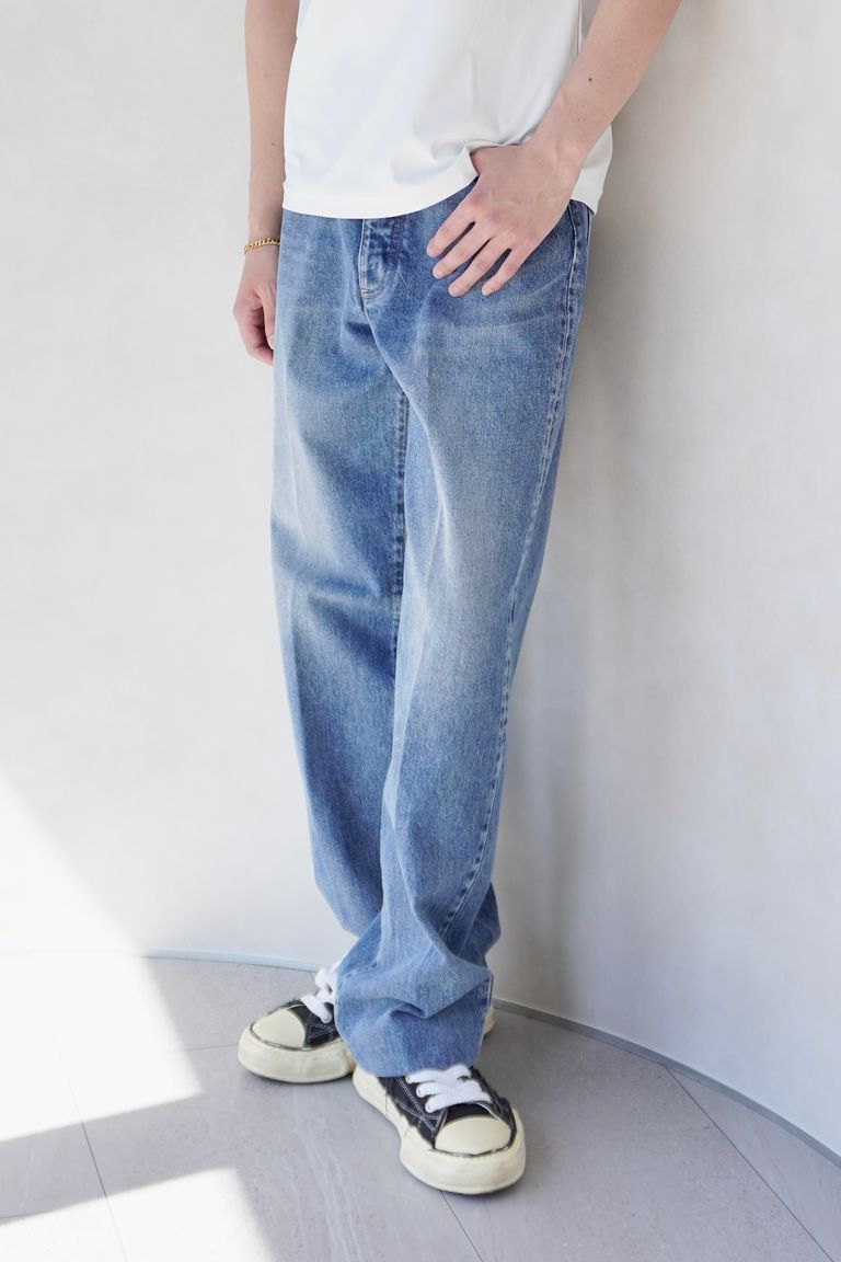 176cm 64kg 着用:30