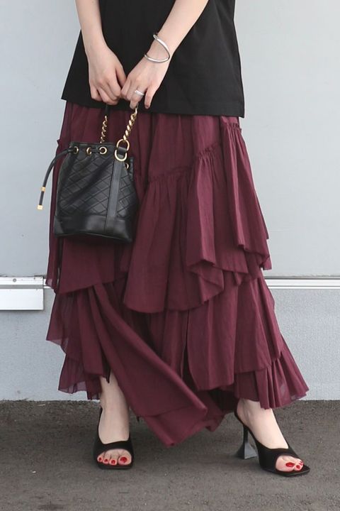COTTON TIERED SKIRT / コットン ティアードスカート (バーガンディー) ミモレ丈 / ウエストゴム / ペチコート付き