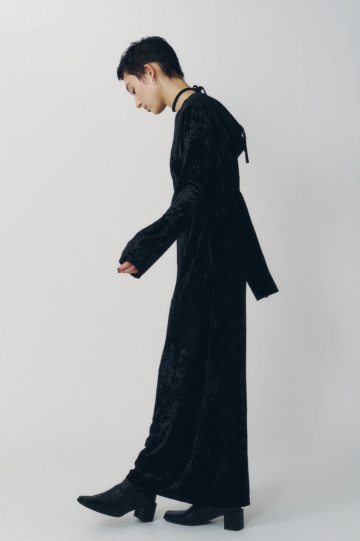 2ウェイ ベロアドレープドレス (ブラック) 2way draped velour dress (Black) / 26AW