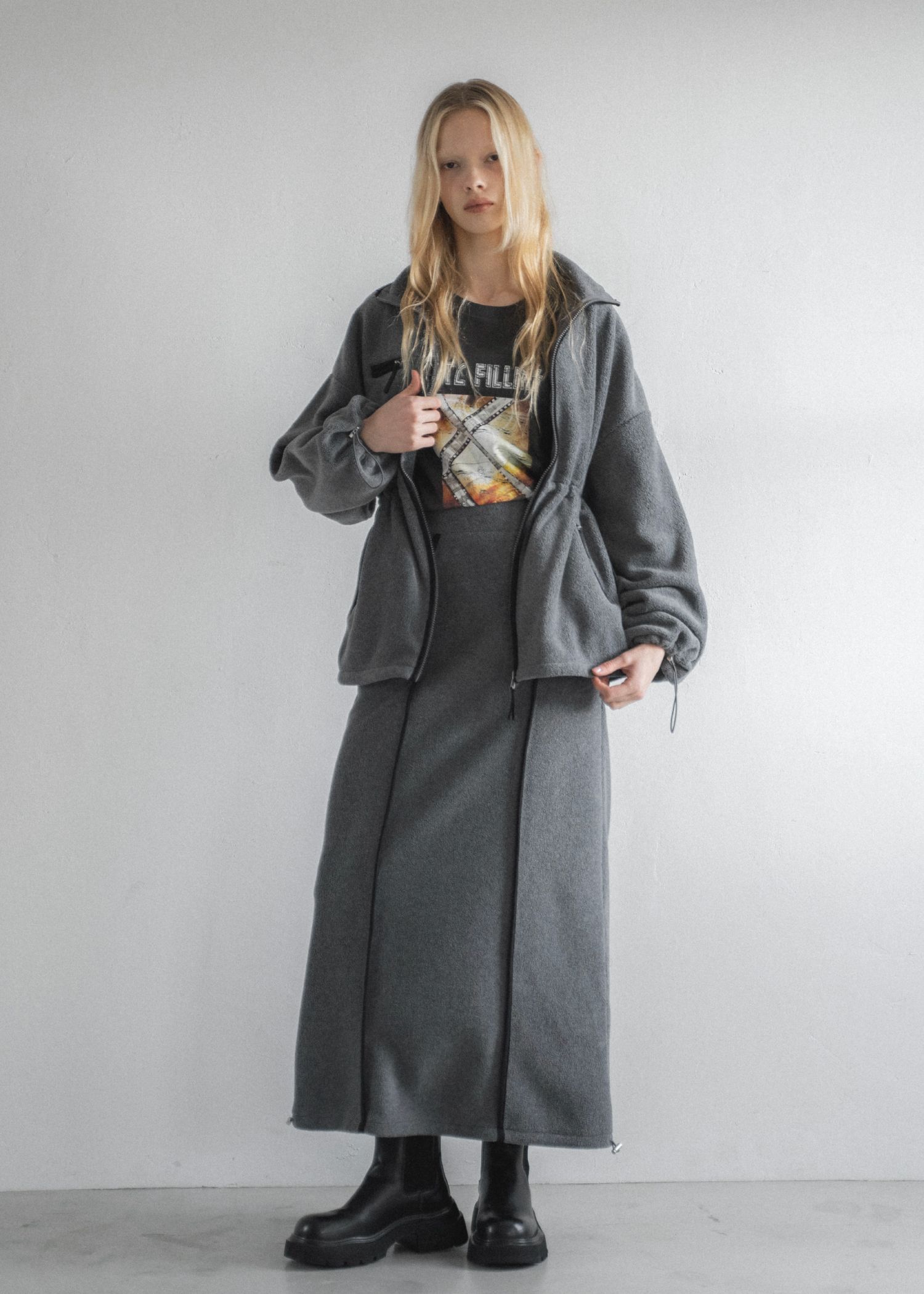 bi color piping fleece drawstring tops / バイカラー フリーストップス (チャコール) / 25AW /