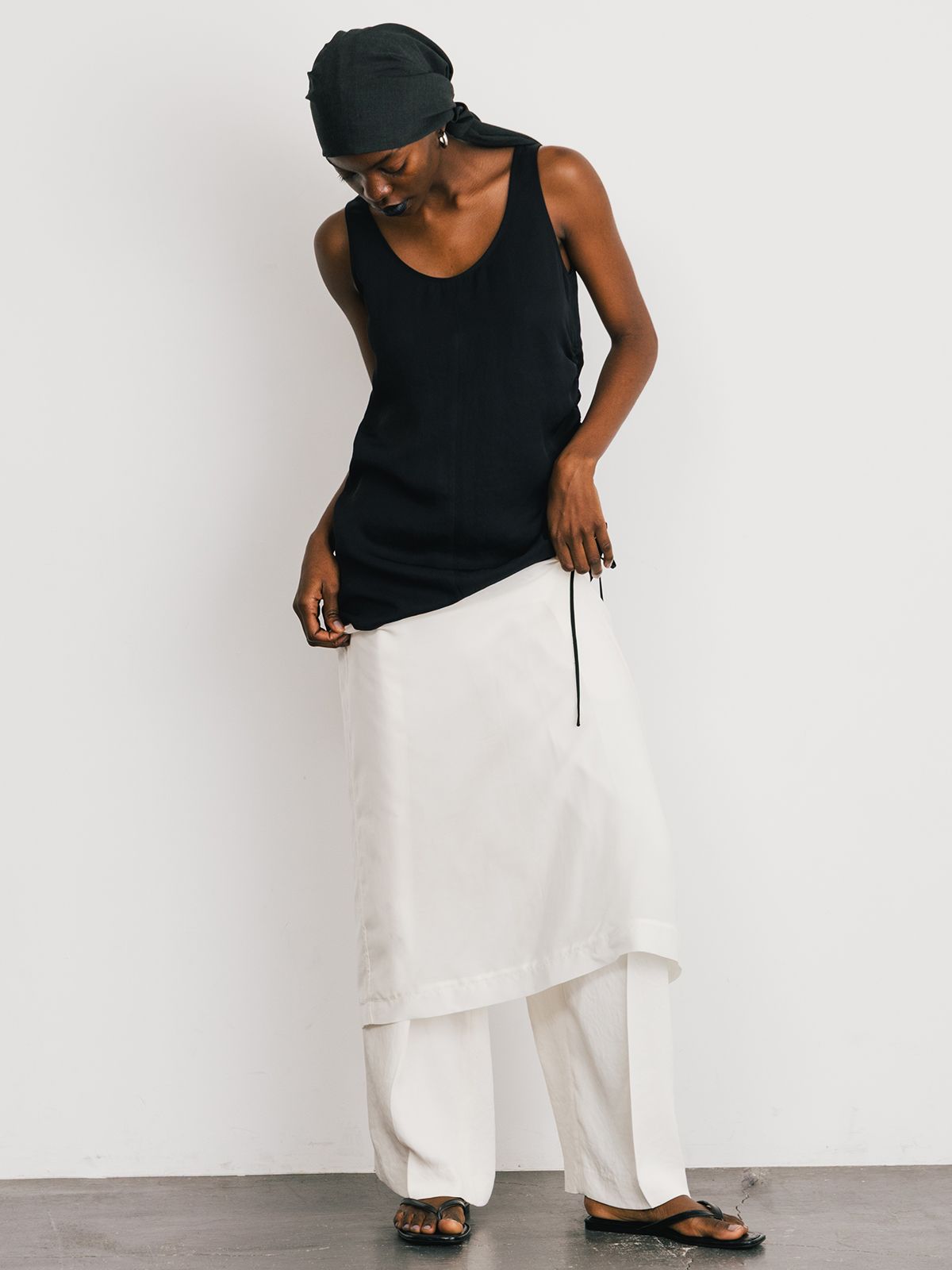 【25SS】ACETATE GATHER TANK / アセテートギャザータンクトップ (ブラック)