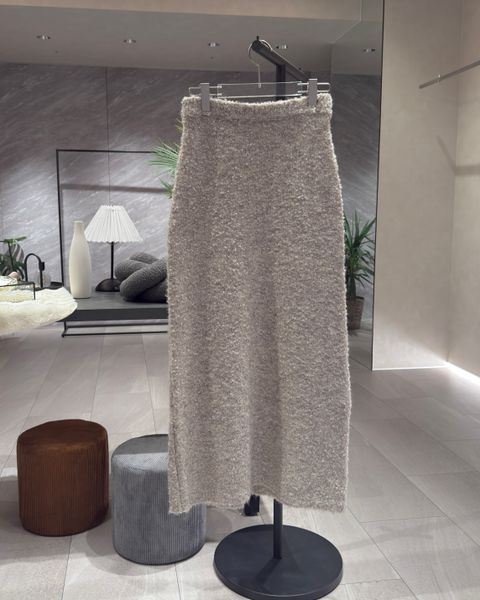 boucle pencil knit SK / ブークレ ペンシルニットスカート (ミルクティー) / 25AW