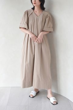 TACK SLEEVE COTTON DRESS / タックスリーブコットンドレス (ベージュ)