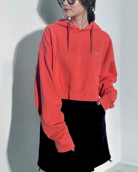 【残り1点】NOUNLESS SHORT HOODIE TOPS (ORANGE) / ショートフーディトップス オレンジ