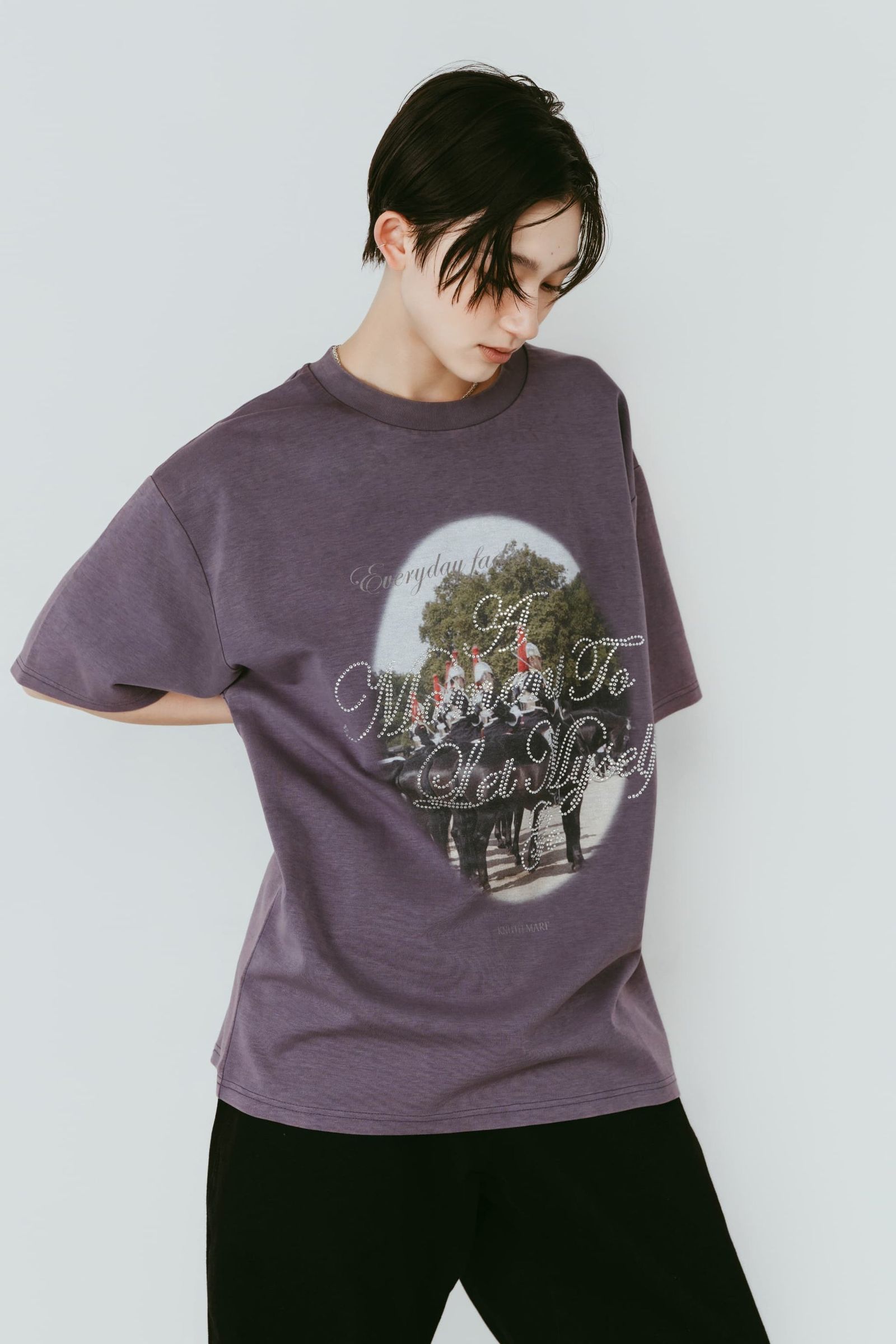 ラインストーングラフィックTシャツ (パープル) rhinestone graphic tee(unisex) (Purple) /  26SS