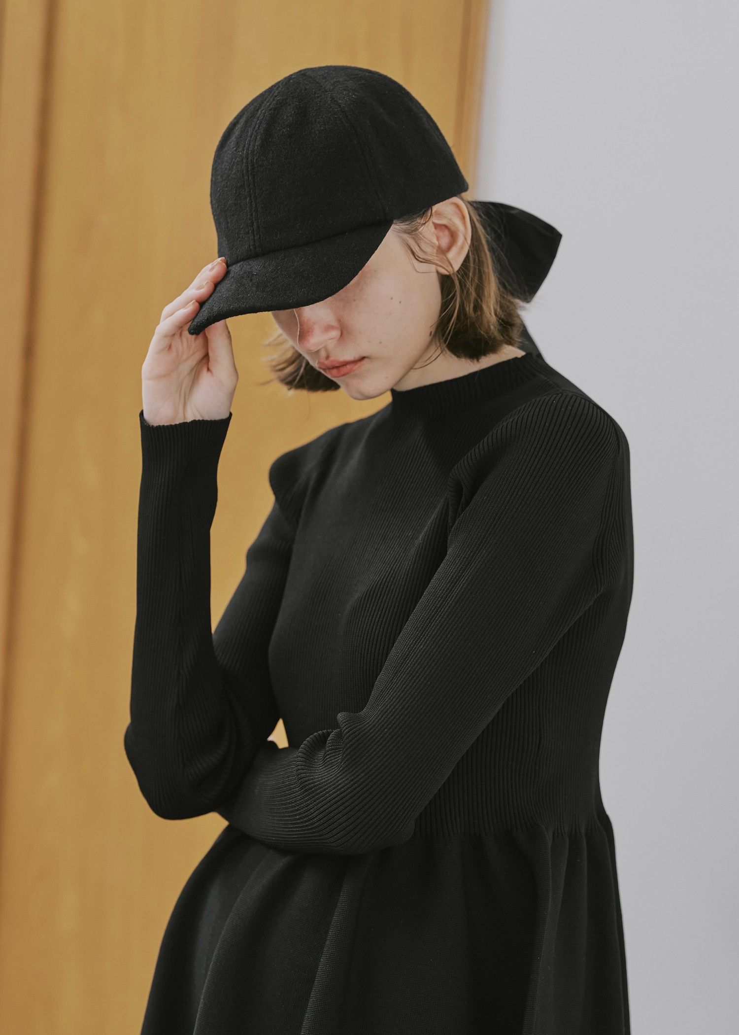 wool touch back ribbon casquette cap / ウールタッチ バックリボン キャスケットキャップ (ブラック) / 25AW
