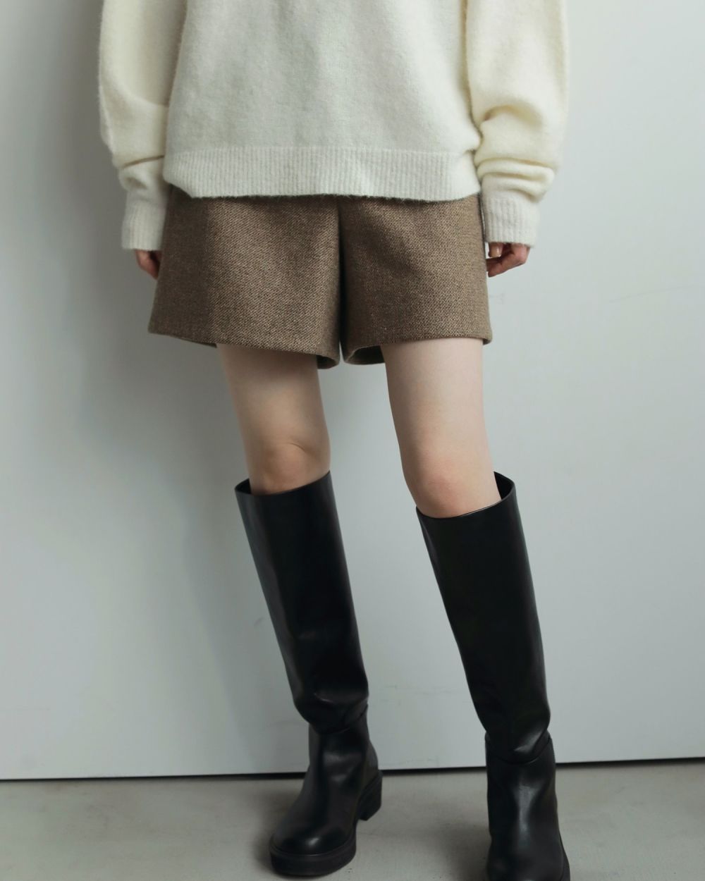 【25AW】Herringbone Short Pants / ヘリンボーン ショートパンツ (ベージュ)