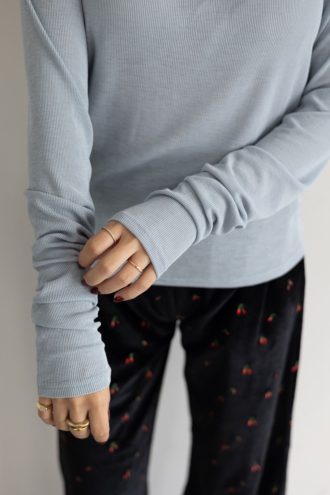 ヘンリーネックリブカットソートップス (スカイブルー)  Henley neck top (SkyBkue) /  26SS