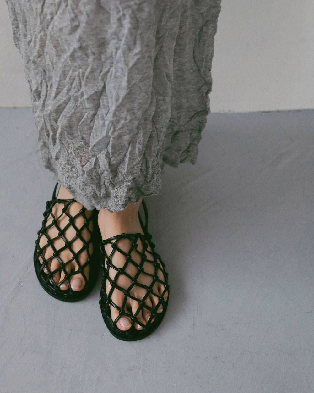 フラットシューズサンダル (ブラック) Braid Flat Shoes (Black) / 27SS
