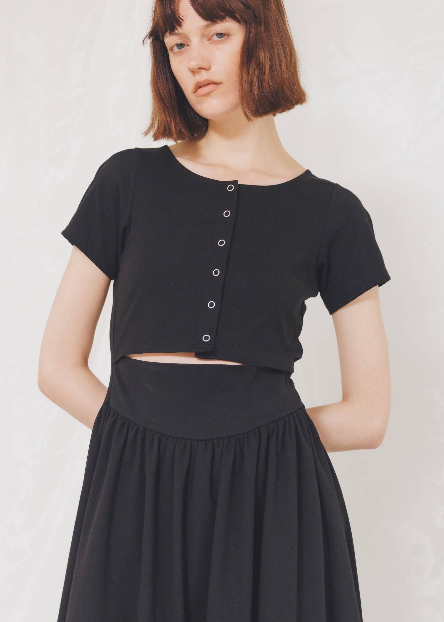 ヘルシーカット ワンピース (ブラック) healthy cut out waist snap button OP (Black) /  26SS