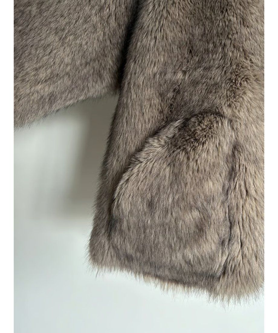 【25AW】Fox Like Fur Foodie Coat (ベージュ) / フォックスライクファー フーディコート / エコファー / フェイクファー