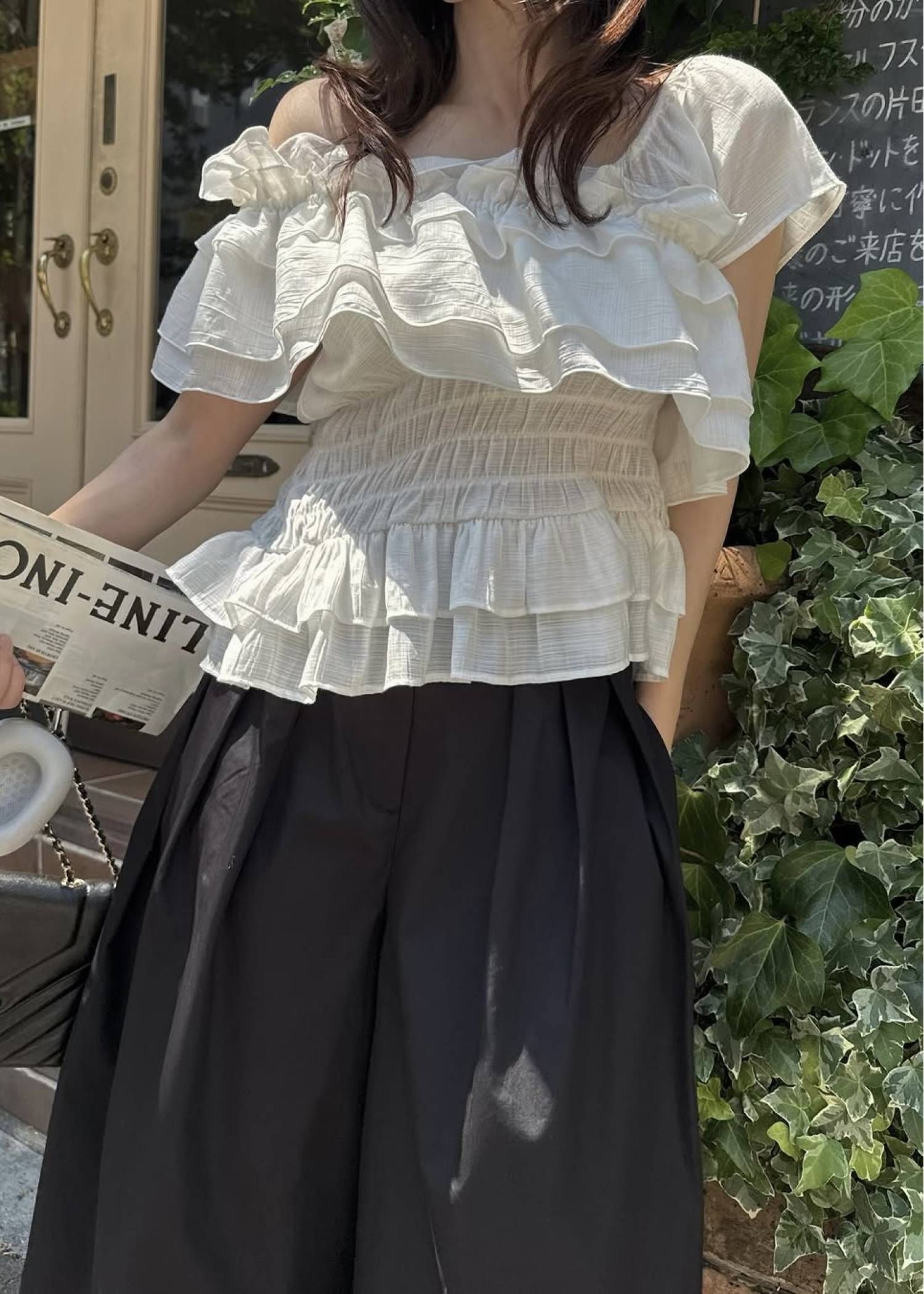 アシンメトリー ティアードフリルブラウス (アイボリー) asymmetry tiered frill sheer shirring BL (Ivory) /  26SS