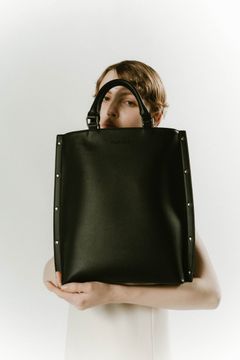 side studs leather bag / サイドスタッズレザーバッグ (ブラック) / 25SS