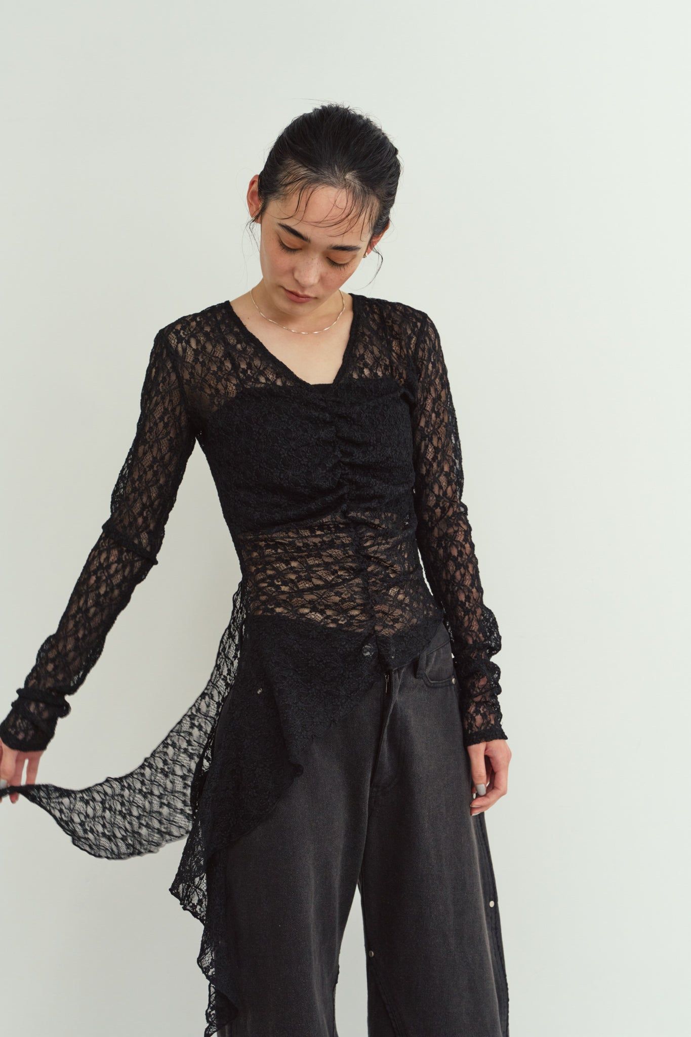 レーストップス (ブラック) lace gathered top (Black) / 26AW