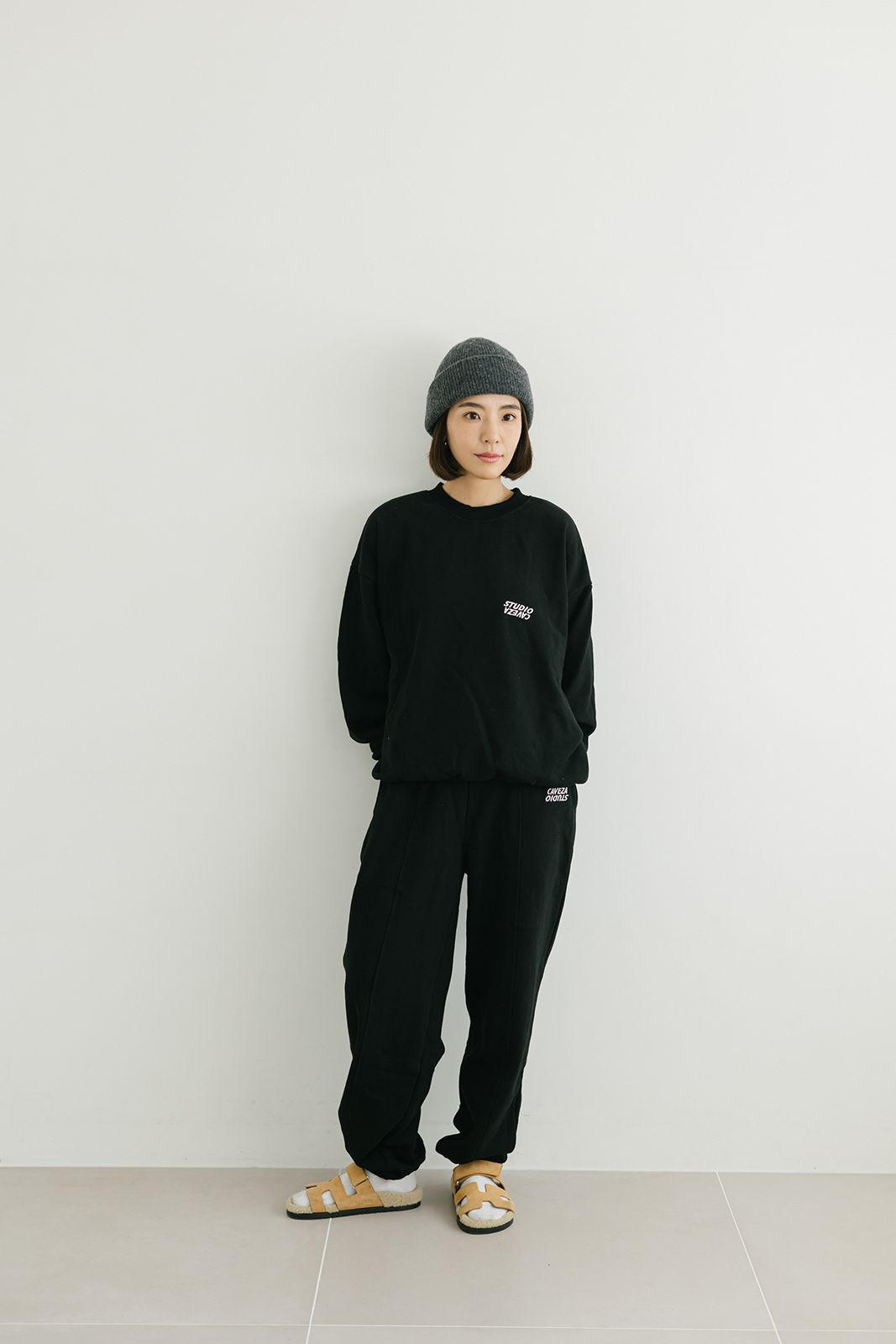 【再販売】CAVEZA STUDIO スウェットパンツ (ブラック)