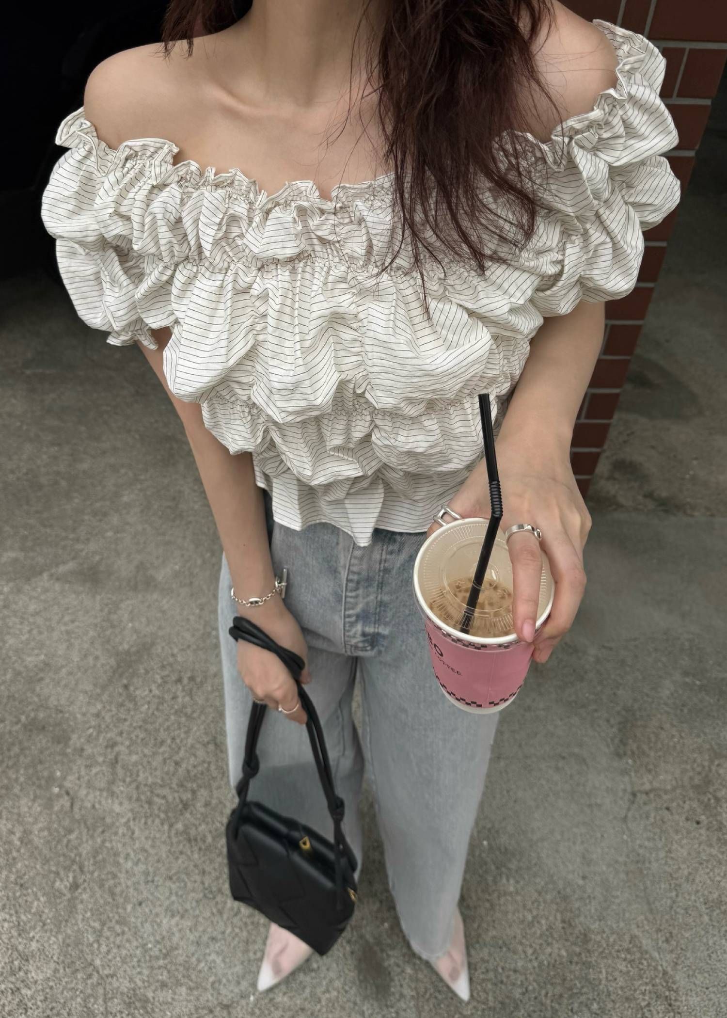 ホイップ ストライプトップス (アイボリー) whip shirring stripe 2way tops (Ivory) /  26SS