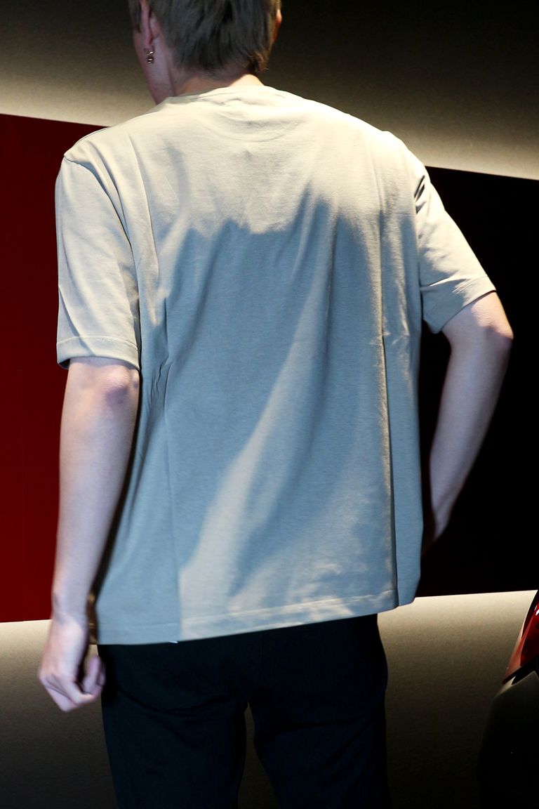 176cm 64kg 着用:M