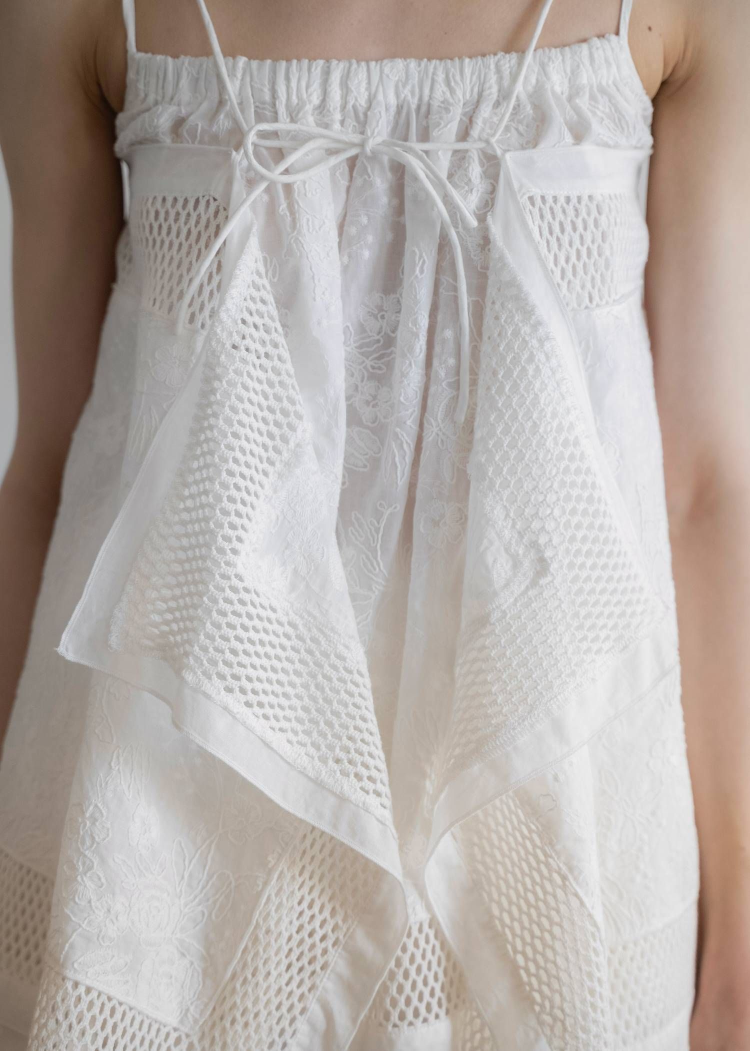 マルチウェイ キャミトップス (ホワイト) multi way drape panel cami tops (White) /  26SS