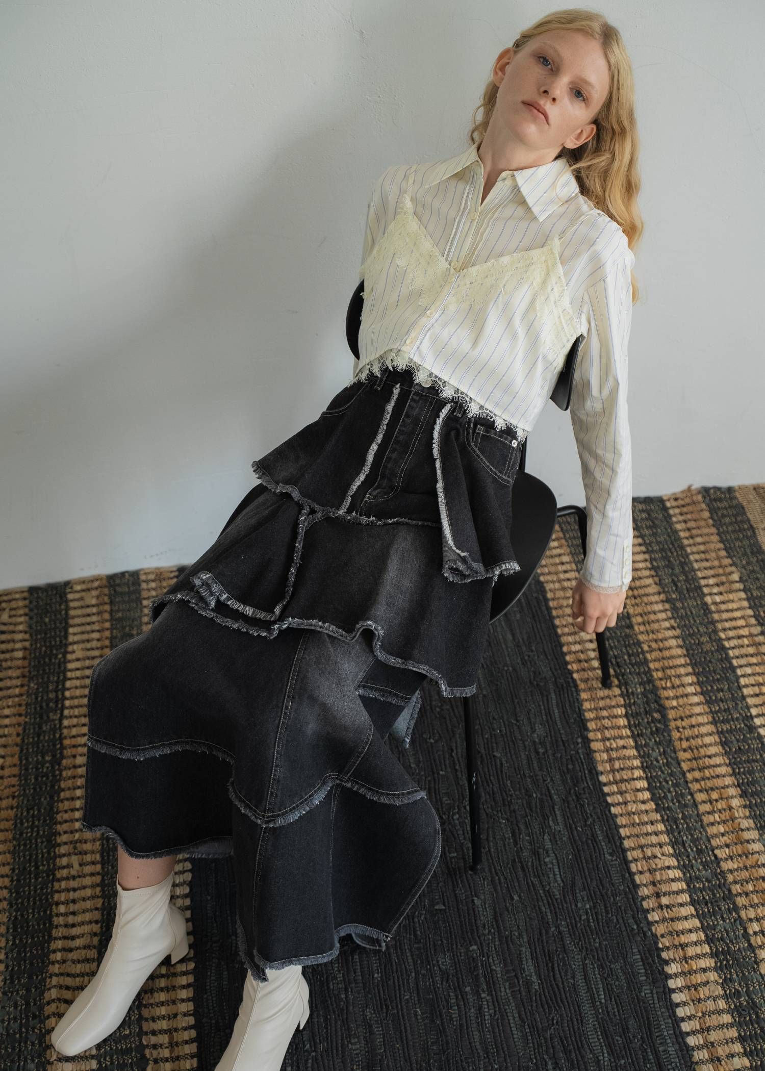 ランダム ティアードフリル デニムスカート (ブラック) random tiered frill denim SK (Black) /  26SS