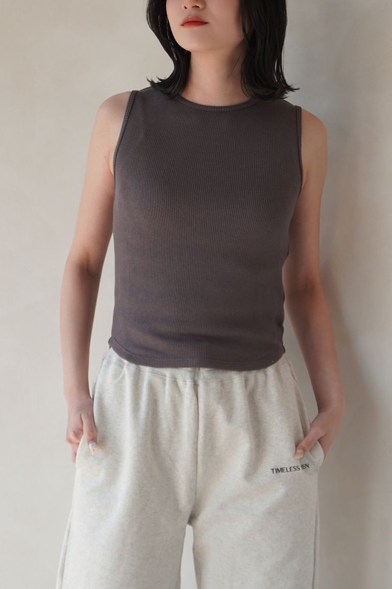 163cm 着用:フリー (自然光)