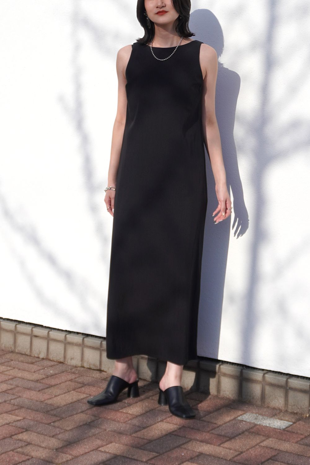 BOATNECK OP / バックオープンボートネックワンピース (ブラック)