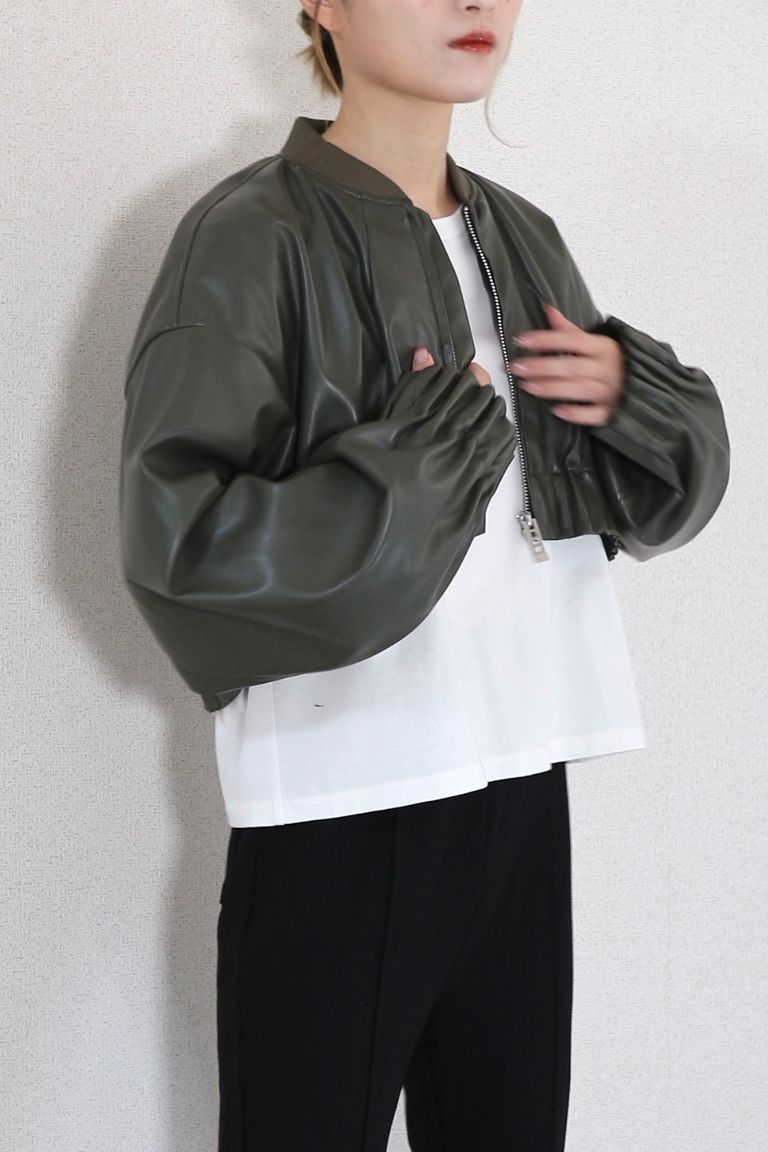 156cm 着用サイズ:38