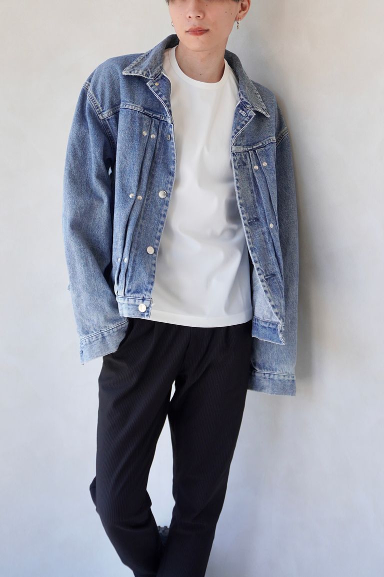 176cm 64kg 着用L