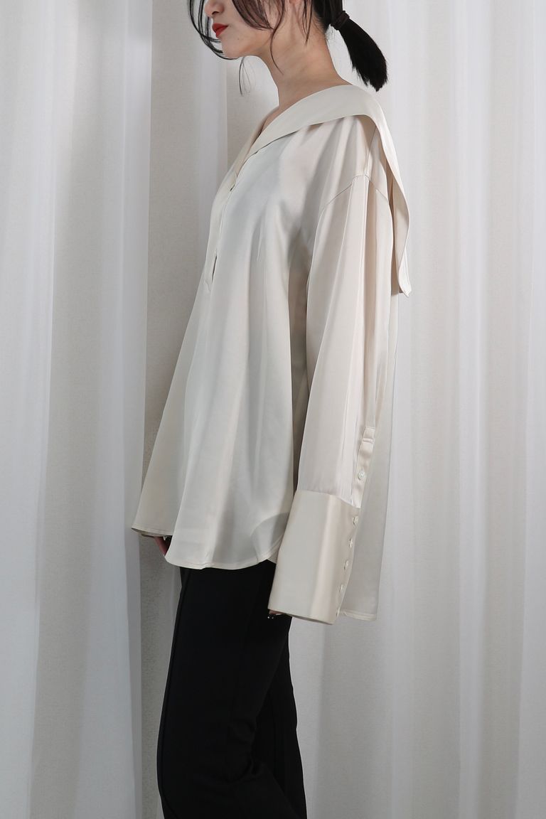 163cm 着用:1 (店内照明)