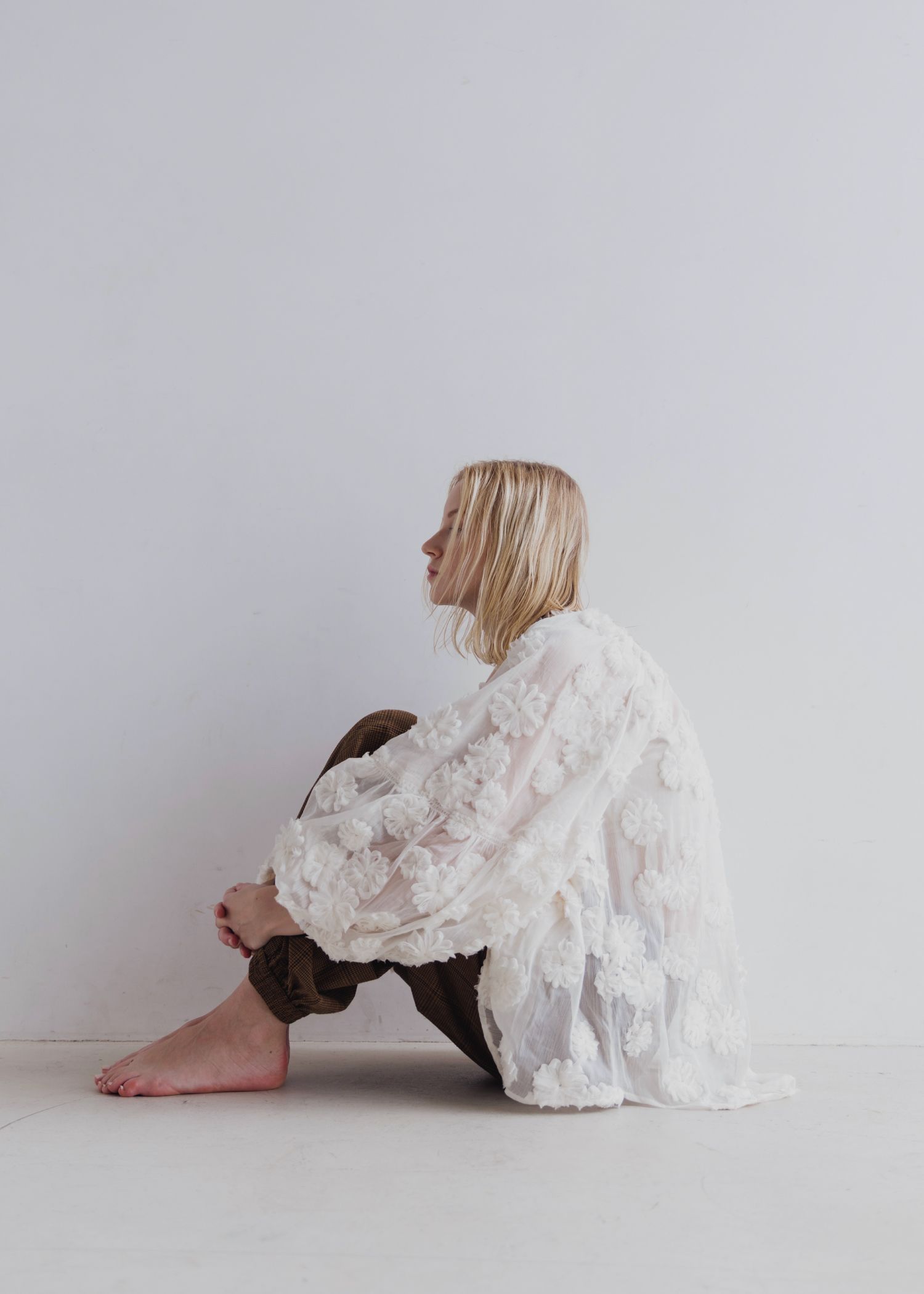 flower motif sheer BL (Ivory) / フラワーモチーフシアーブラウス (アイボリー) / 26SS