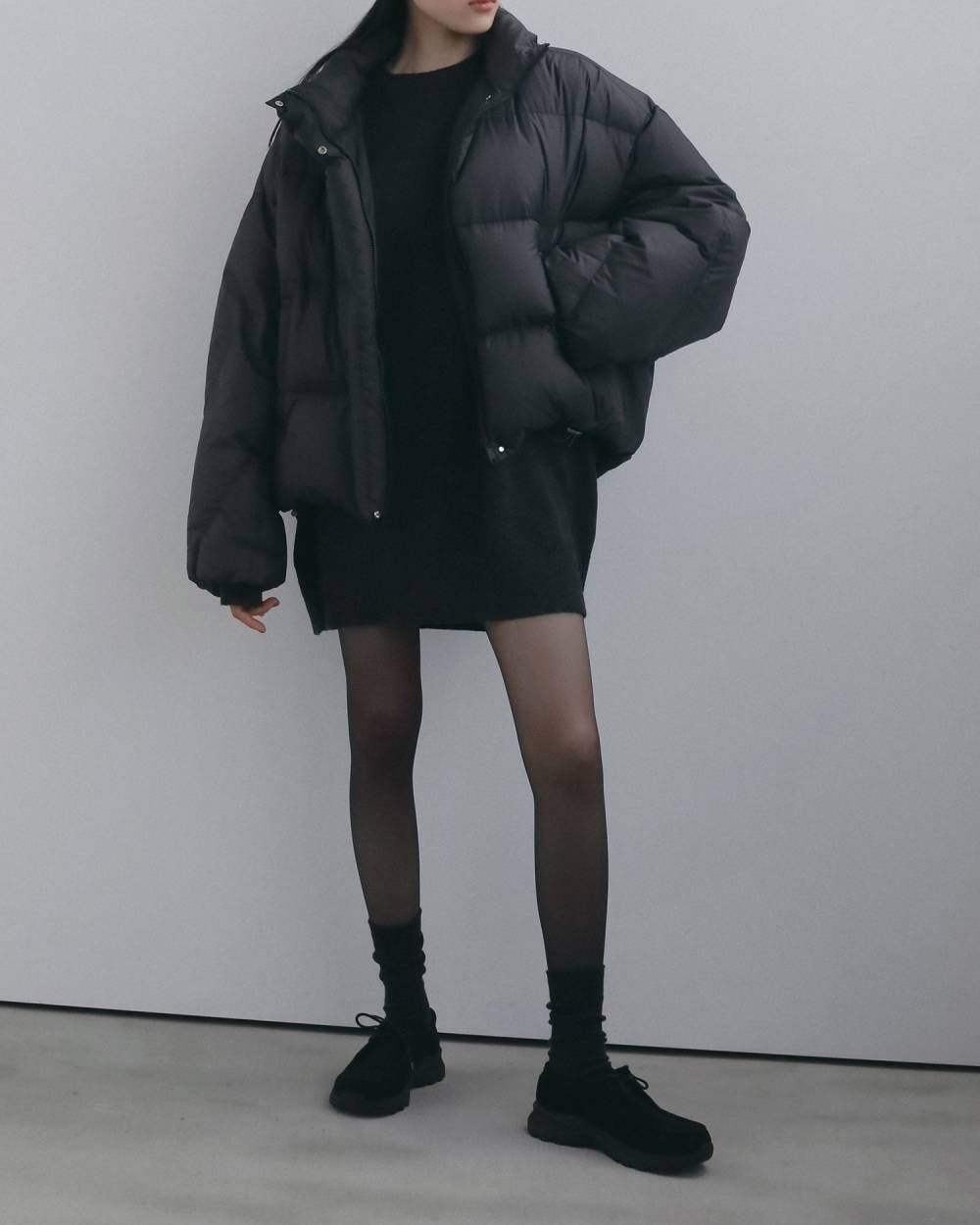 スタンドカラーダウンジャケット (チャコールグレー) Standcollar Down Jacket (Charcoal gray) / 26AW 【6月29日まで期間限定予約】