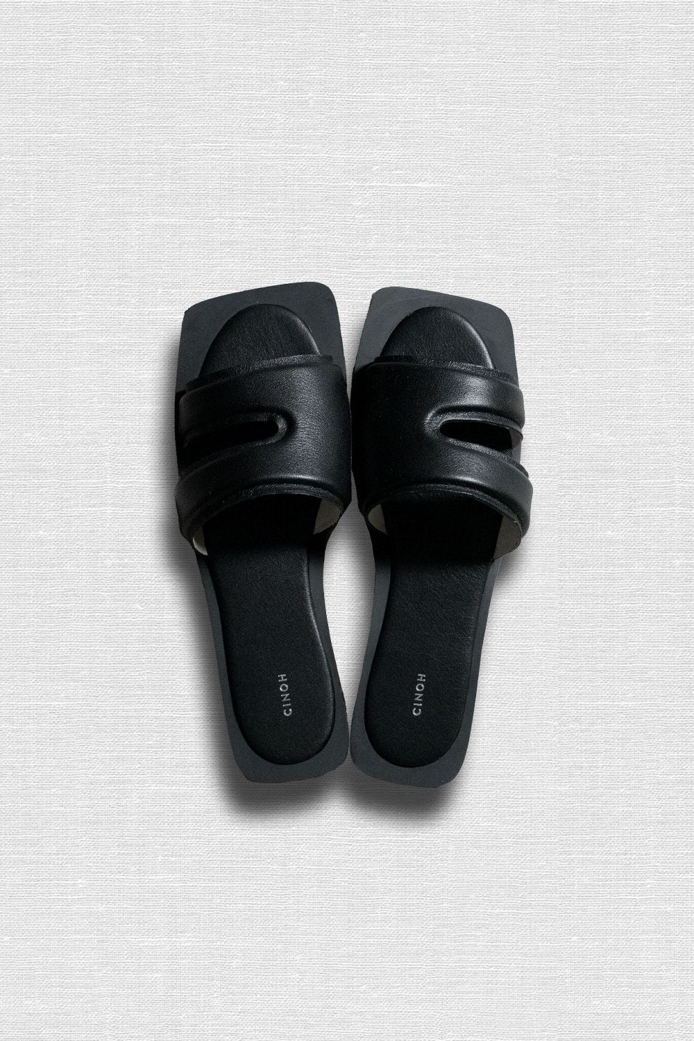 CINOH - SQUARE TOE FLAT SANDAL / スクエアトゥフラットサンダル ...