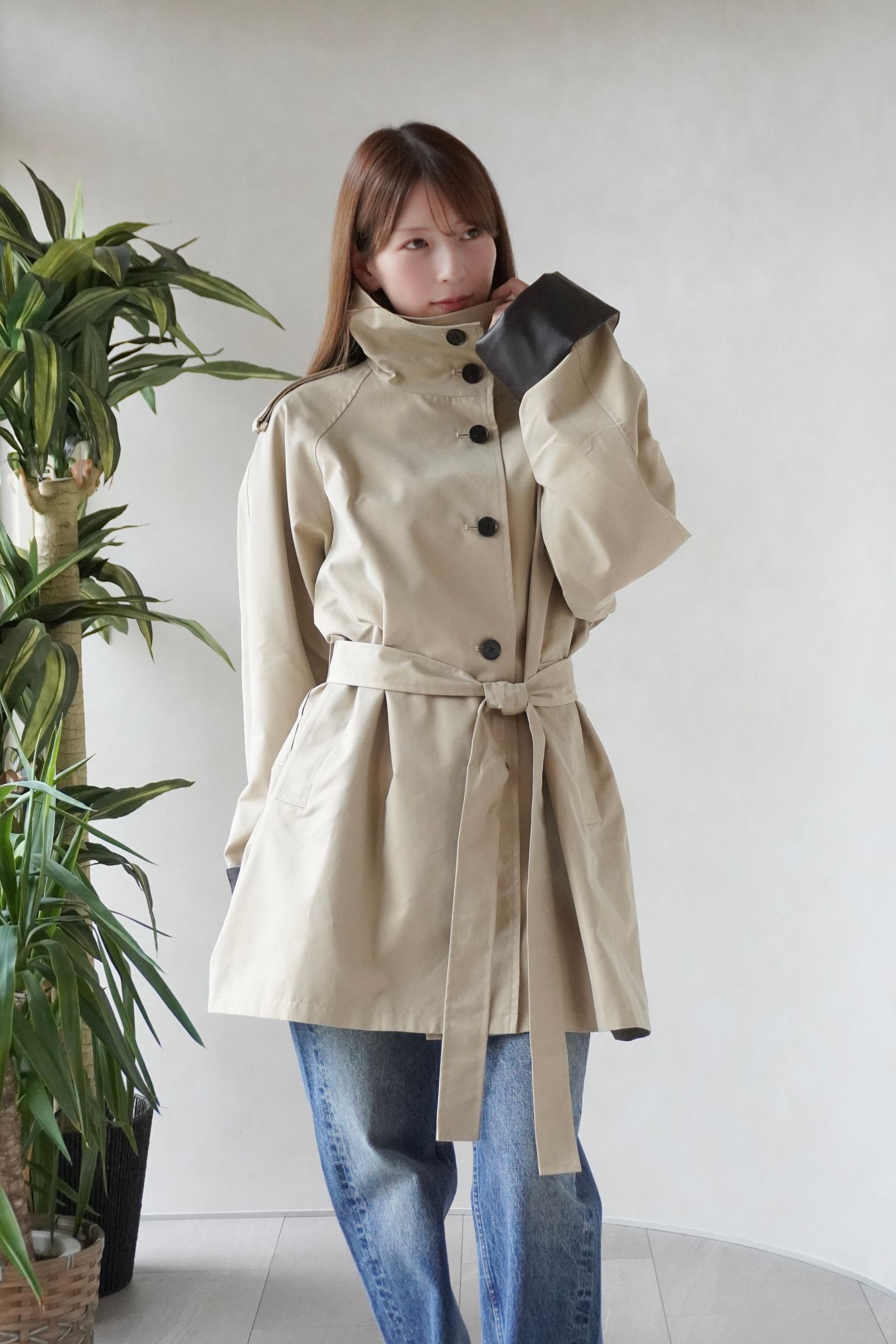 【26TH-05】スタンドカラートレンチコート (ベージュ) Stand collar trench (Beige) /  エコファー  /  フェイクファー