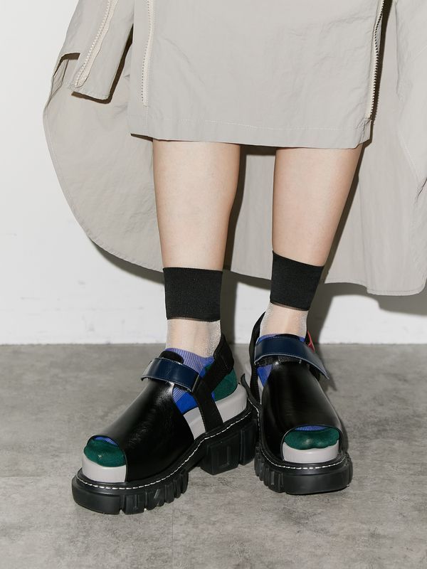 BACK LINE SHEER SOCKS / バックラインシアーソックス (ブルー)