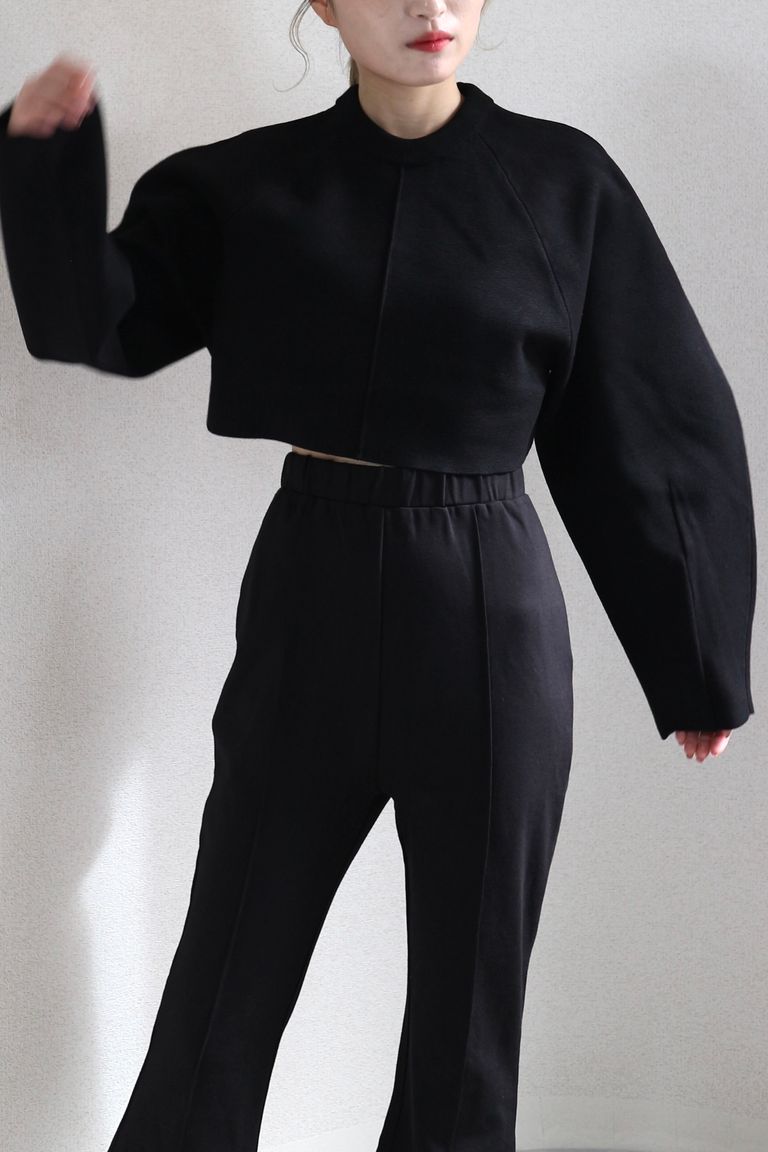 156cm 着用サイズ:フリー