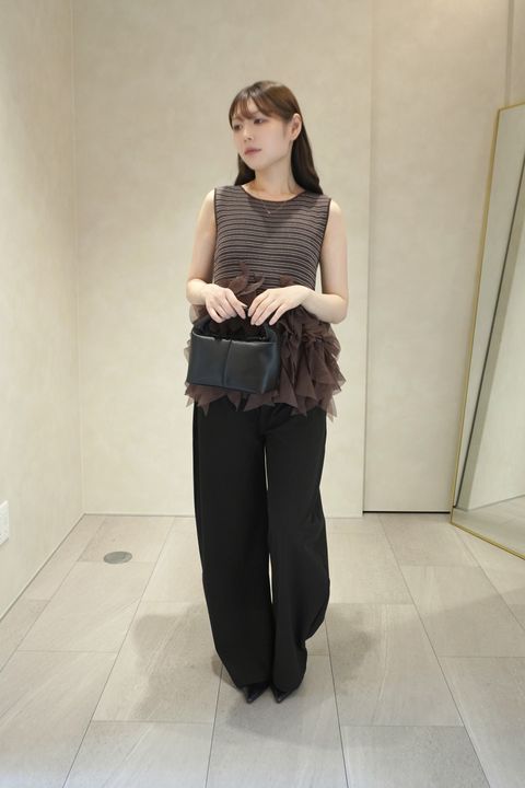 STYLE NO. 647