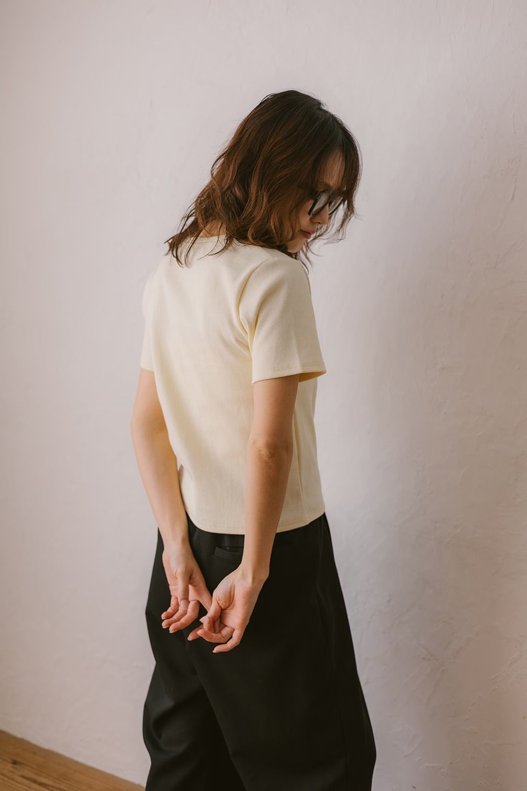 ベーシックスリムハーフスリーブTシャツ (バター) Basic T-shirt (Butter) /  26SS