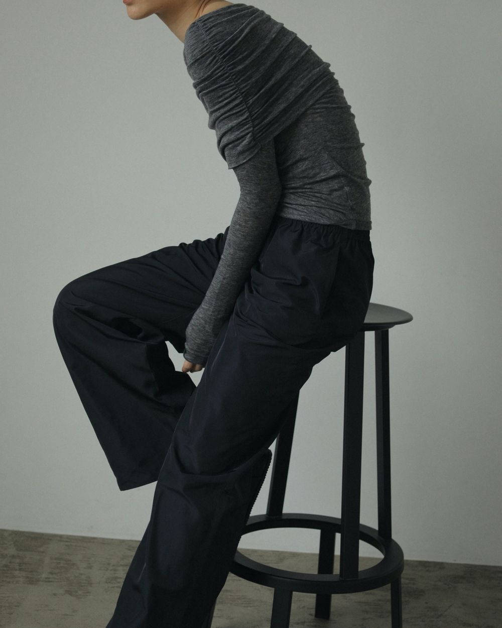 Loop Fringe Knit / ループフリンジニット (チャコールグレー)
