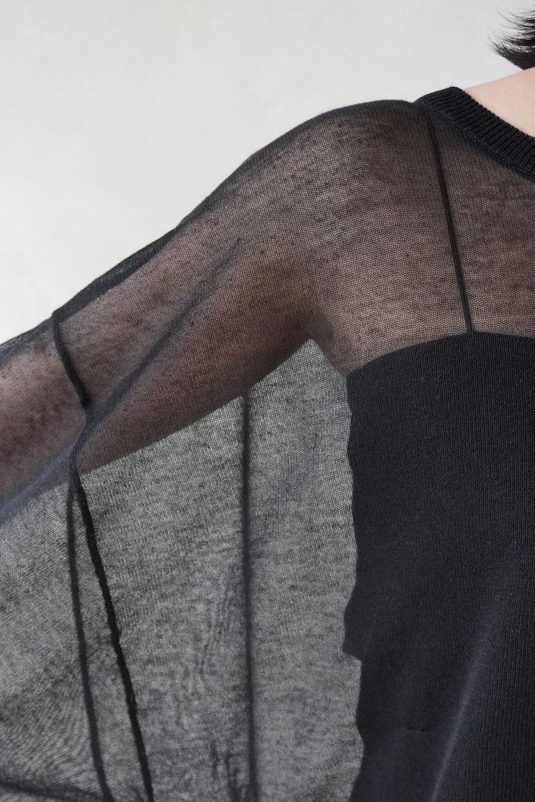163cm 着用:フリー (自然光)