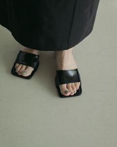 Square Ecoleather Sandals / スクエアエコレザーサンダル (ブラック)