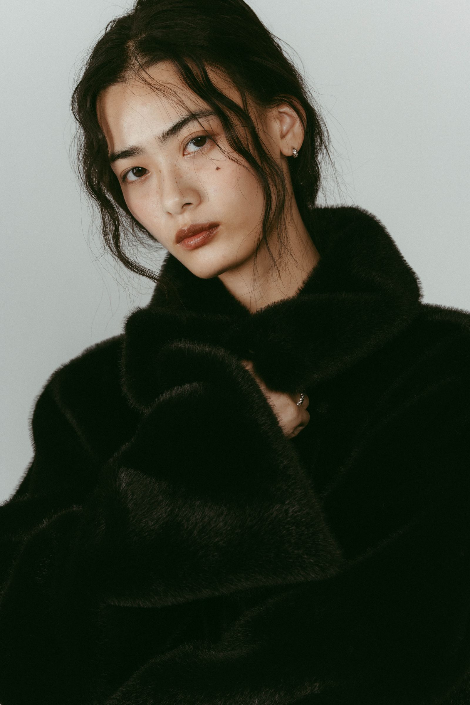 point collar fur coat / ポイントカラー ファーコートジャケット (ブラック) / 25AW