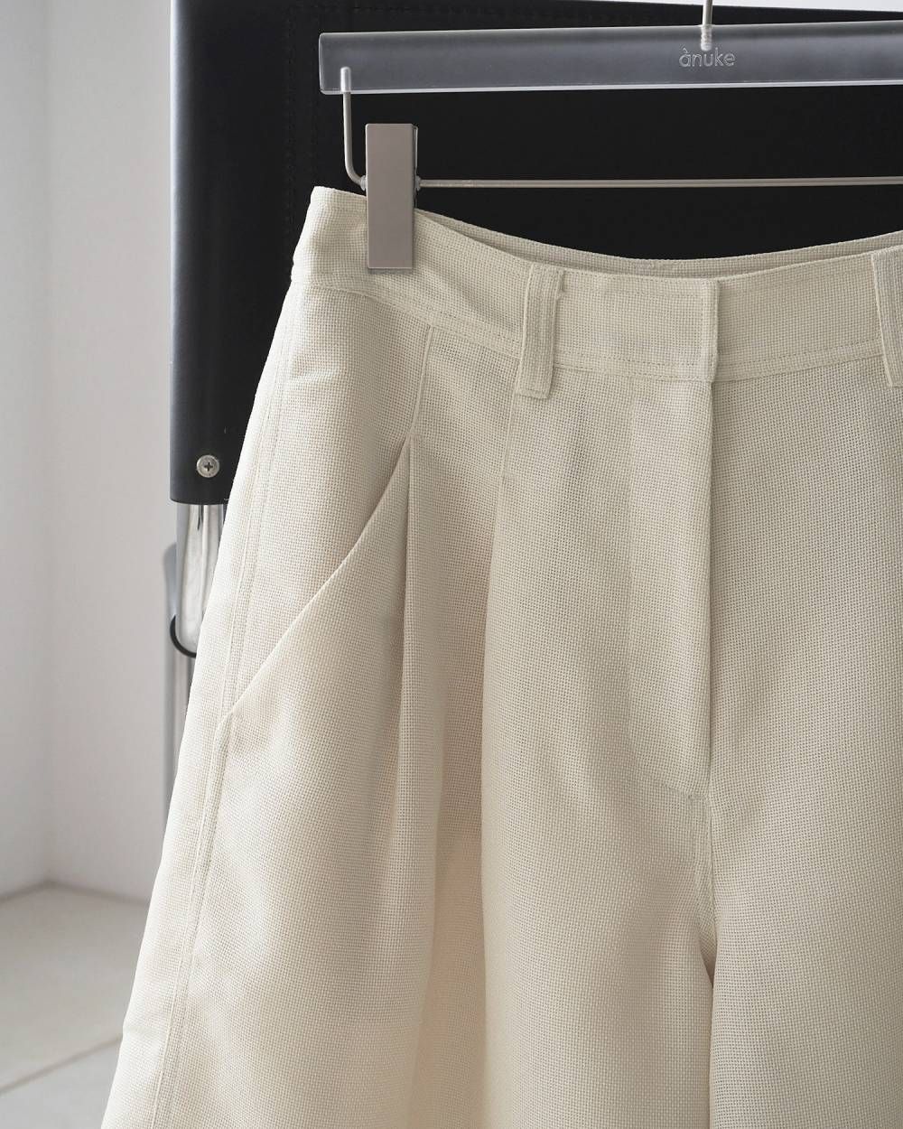 タックハーフパンツ (アイボリー) Tuck Half Pants (Ivory) / 26SS