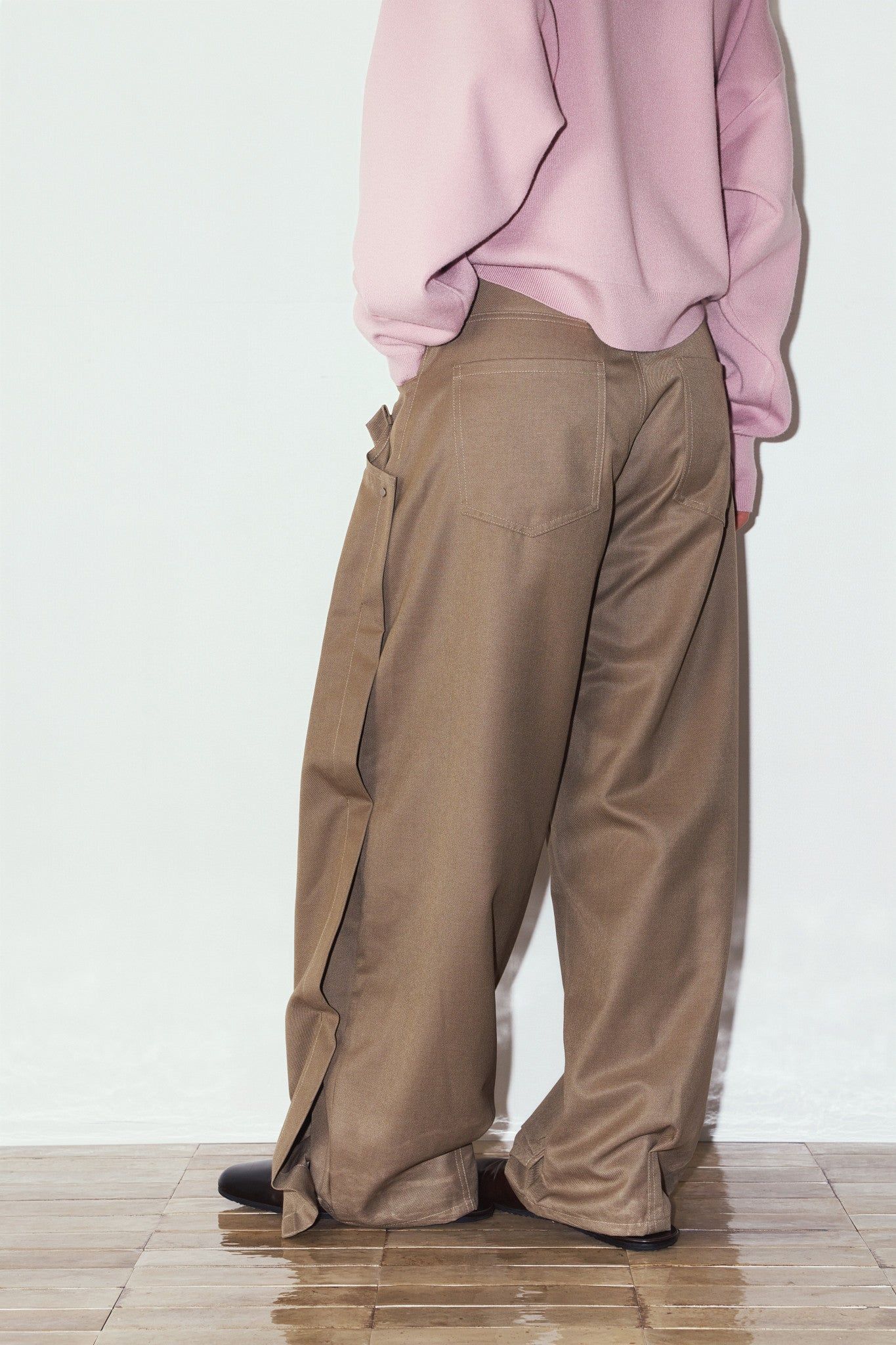 クリング ドレープパンツ (ブラウン) cling draped pants(unisex) (Brown) / 26AW