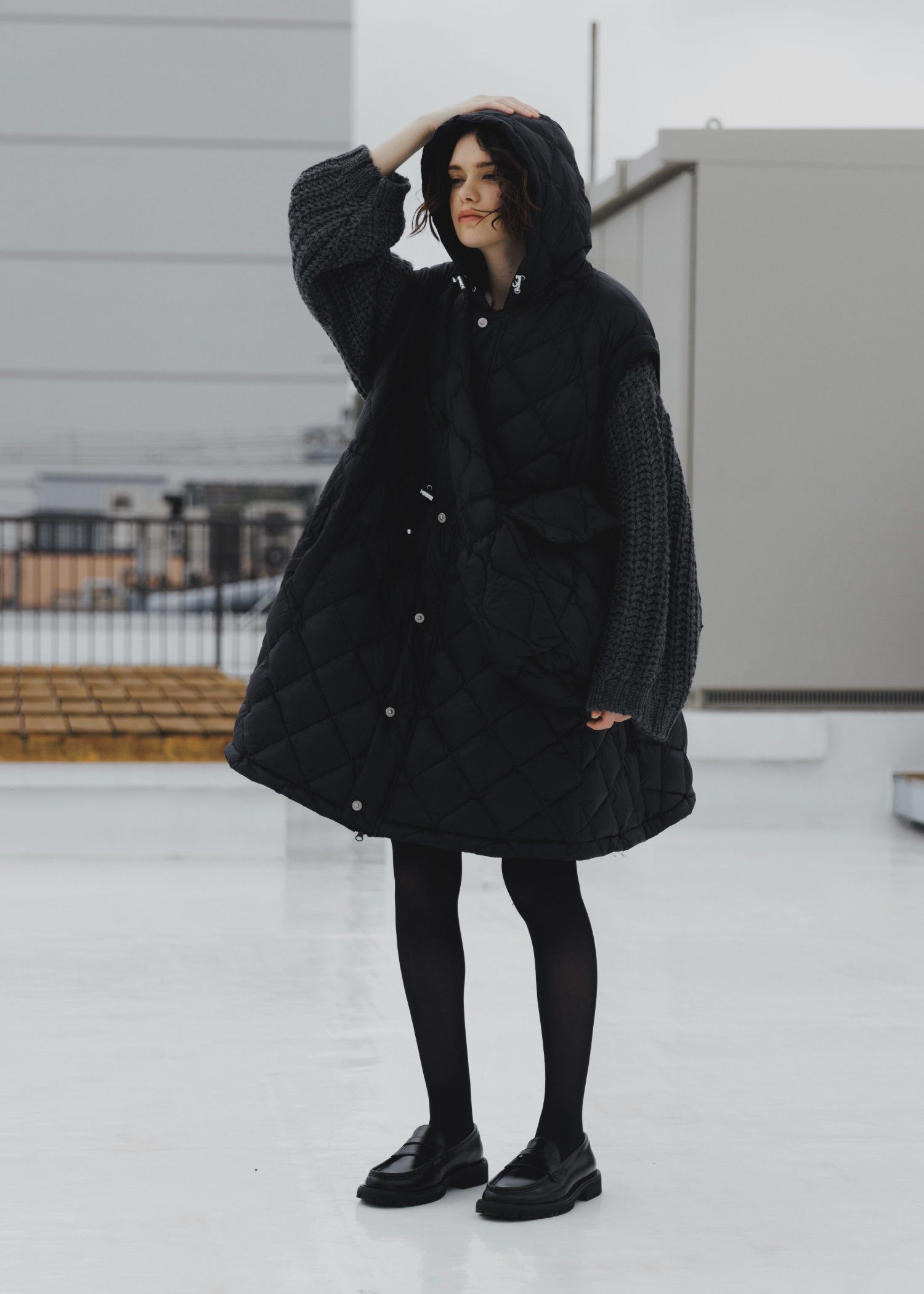 【TAION × WILLFULLY】quilting shoulder down bag / タイオンコラボ キルティングショルダーバッグ (ブラック) / 25AW /