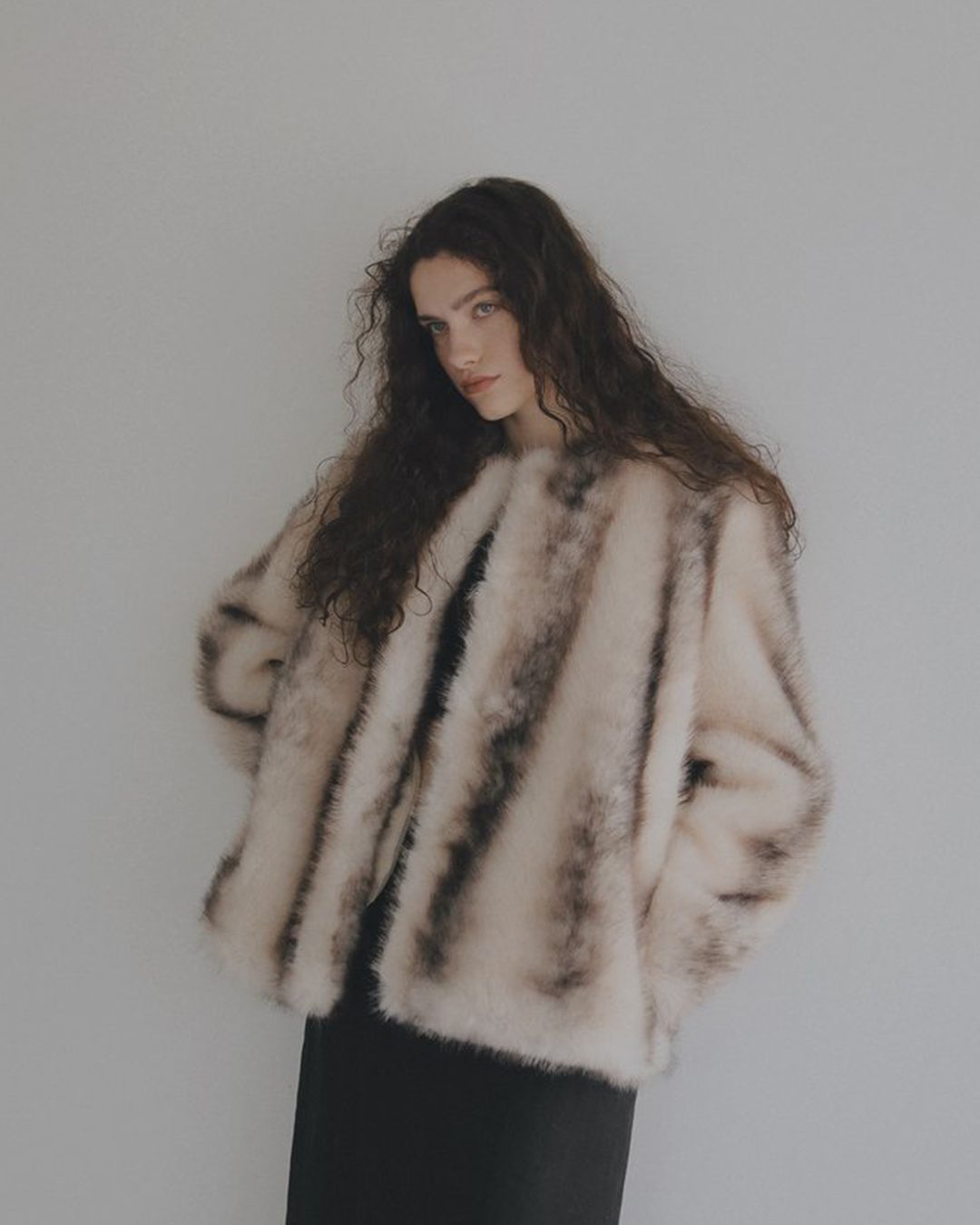 【先行予約】【26TH-08】ムートン調グラデーションファーコート (アイボリー) Mouton Like Gradation Fur Coat (Ivory) /  エコファー  /  フェイクファー 【受注期間6/14 23:59まで】