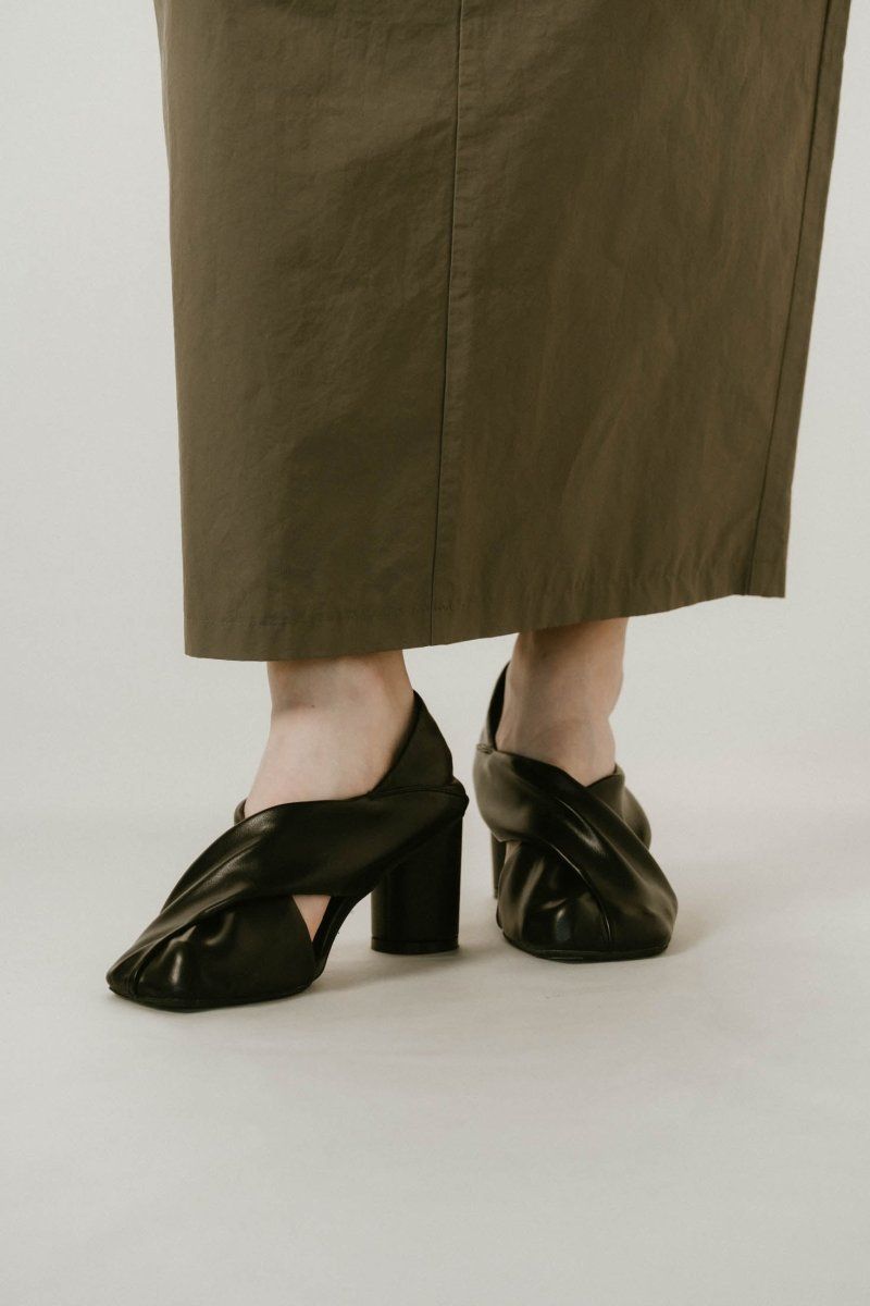 2way cross design pumps/3color | KNUTH MARF