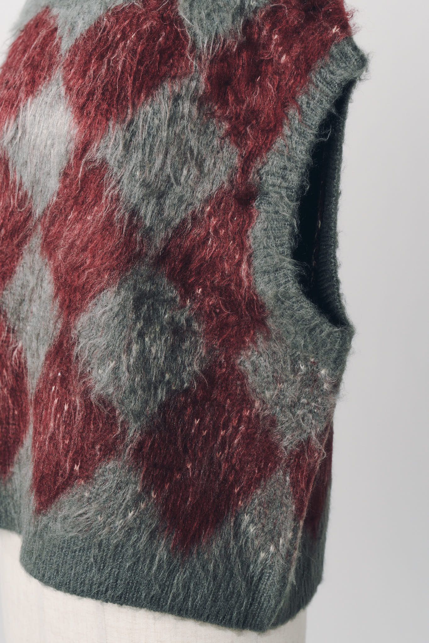 アーガイルニットベスト (レッド) argyle knit vest (Red) / 26AW