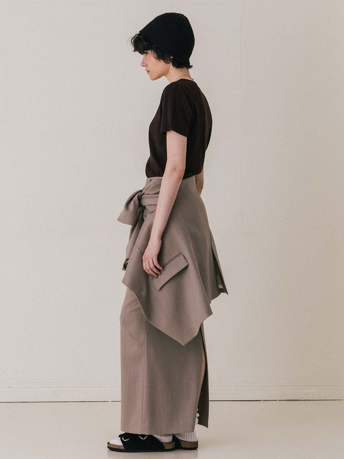【25AW】【THE C】ICHIGUN SKIRT / イチグンスカート (ベージュ)