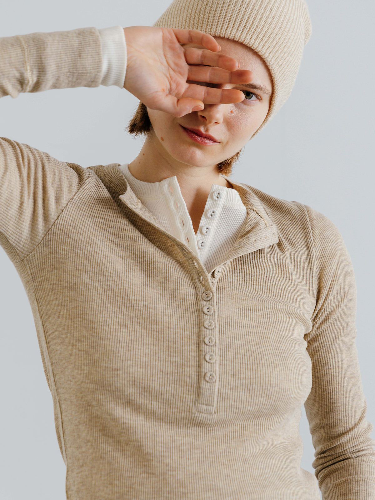 HENLY NECK LONG SLEEVE TEE (Beige) / ヘンリーネック ロンT (ベージュ) / 26SS