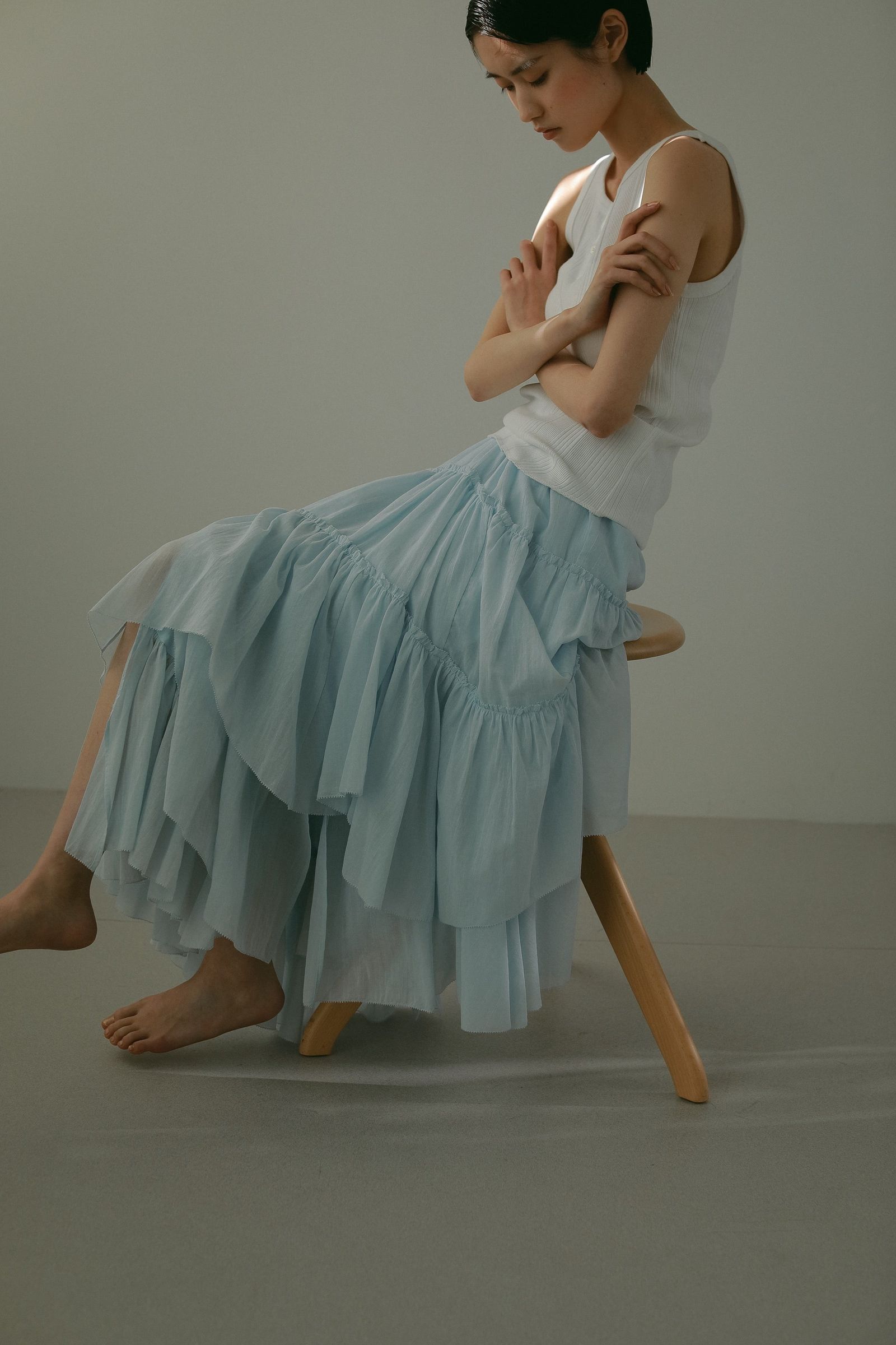 【新カラー】COTTON TIERED SKIRT / コットンティアードスカート (サックス) ミモレ丈 / ウエストゴム / ペチコート付き